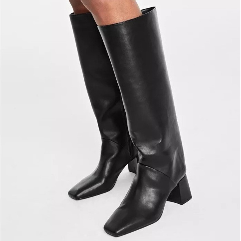 ON 34TH Millerr Black Knee High Boots Square Toe Chunky Block Zipper Womens 7
